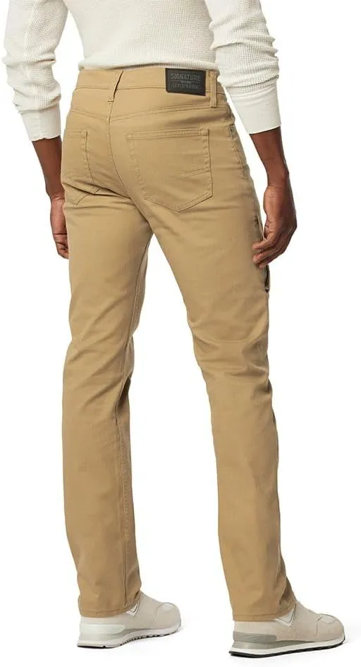Levi Strauss Signature Gold Men's Slim Straight Jeans (Available in Big & Tall)