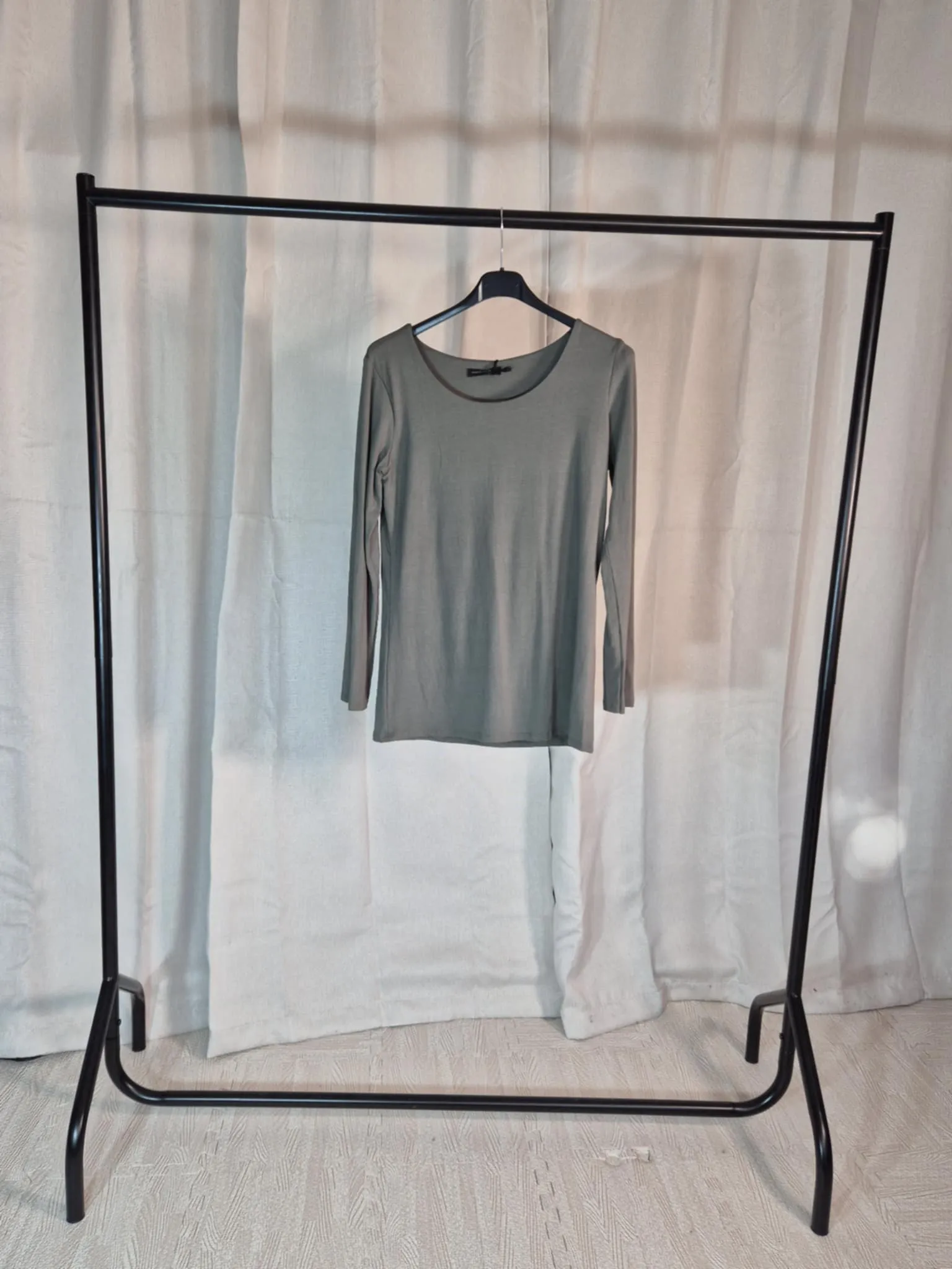 Women's Basic Crew Neck  Long Sleeve T-Shirts